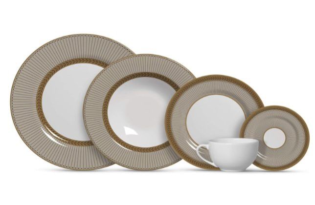18 PCS DINNER PLATES SET