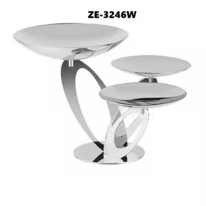Stand with 3 rounded plates
in stainless steel 18/10.
Finishing mirror polished.