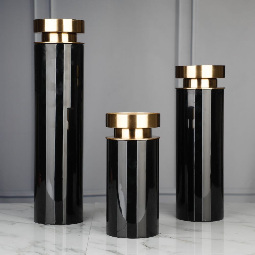 WOODEN CANDLE HOLDER-SM