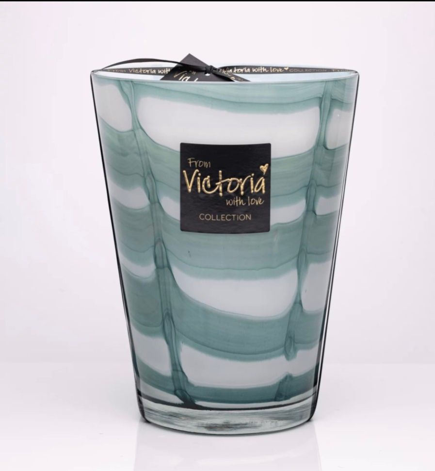 WNB VICTORIA CANDLE