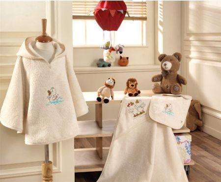 HAPPY DUCK CREAM BABY PONCHO SET